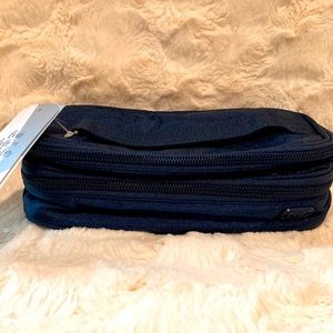 Lug Double Decker cosmetic case